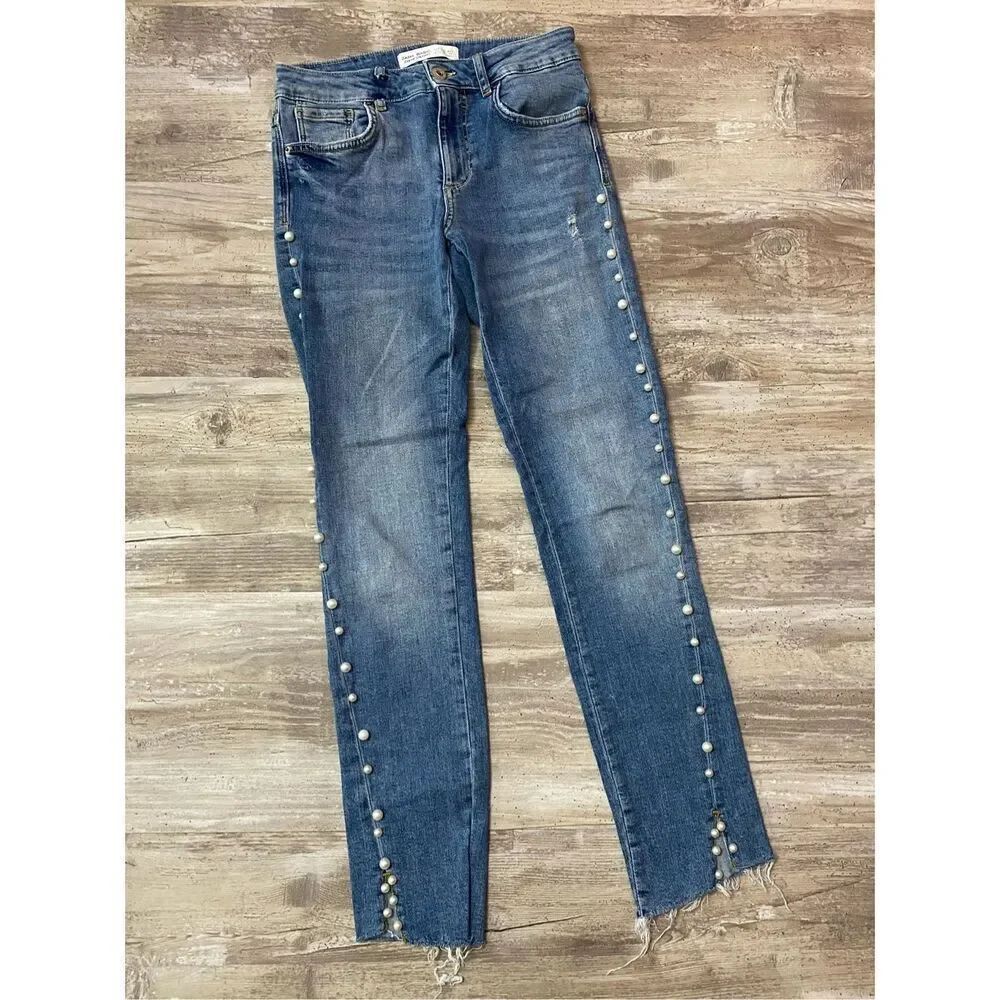 Zara Mid Rise Skinny Blue Jeans With Pearls Raw Hem Women’s Sz 4